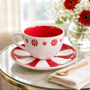 DAVIDsTEA Retro Flower Power Teacup and Saucer Set